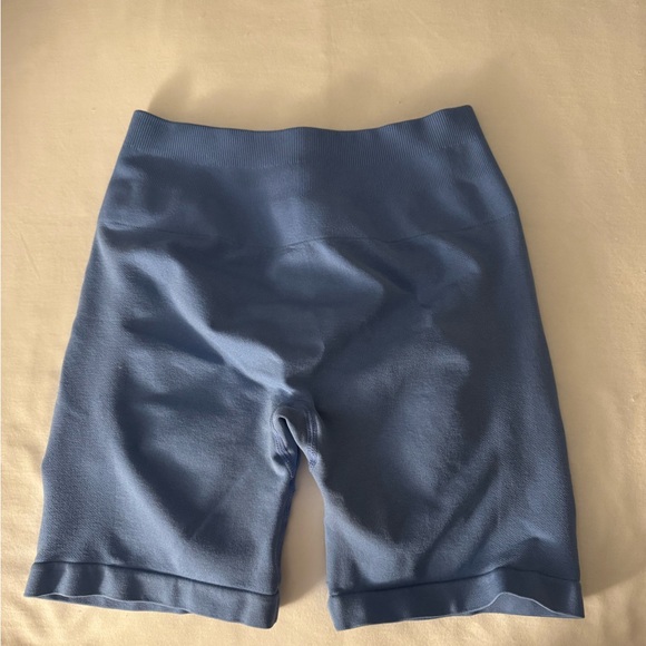 AUROLA Women's Blue Bike Shorts - Picture 2 of 2